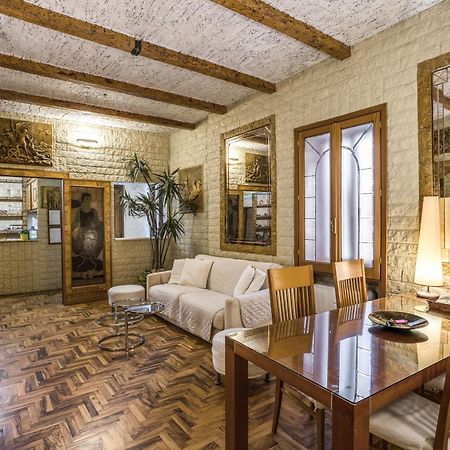Fontana Di Trevi Charming Apartment Рим Екстериор снимка