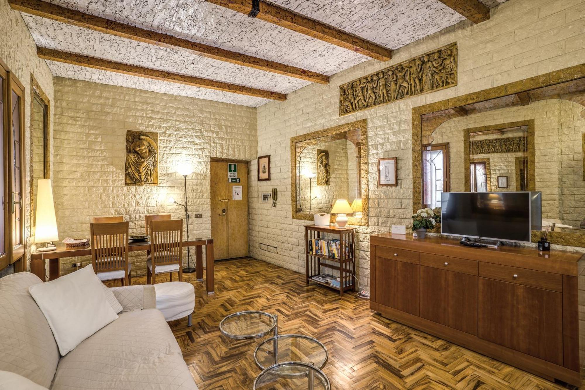 Fontana Di Trevi Charming Apartment Рим Екстериор снимка